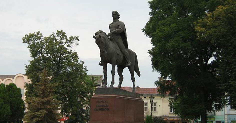 pamiatnik_daniilu